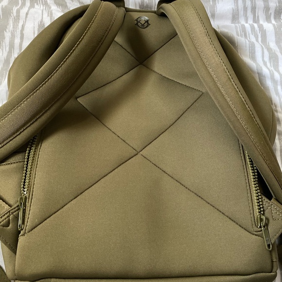 Dagne Dover Medium Dakota - Picture 6 of 6